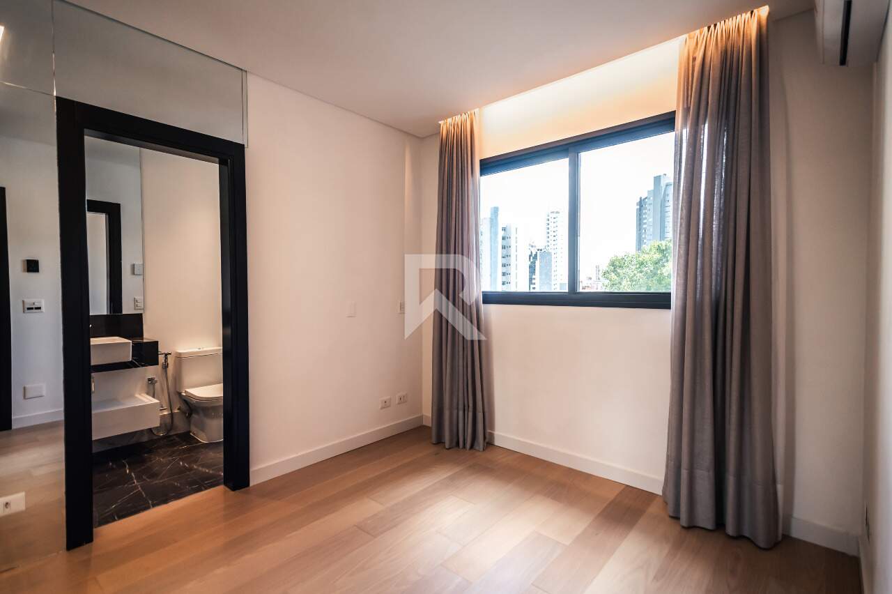 Apartamento em Cond. de Luxo com 3 Suítes, 3 Vagas e 224m² para Venda – Cabral – Curitiba/PR miniatura 24