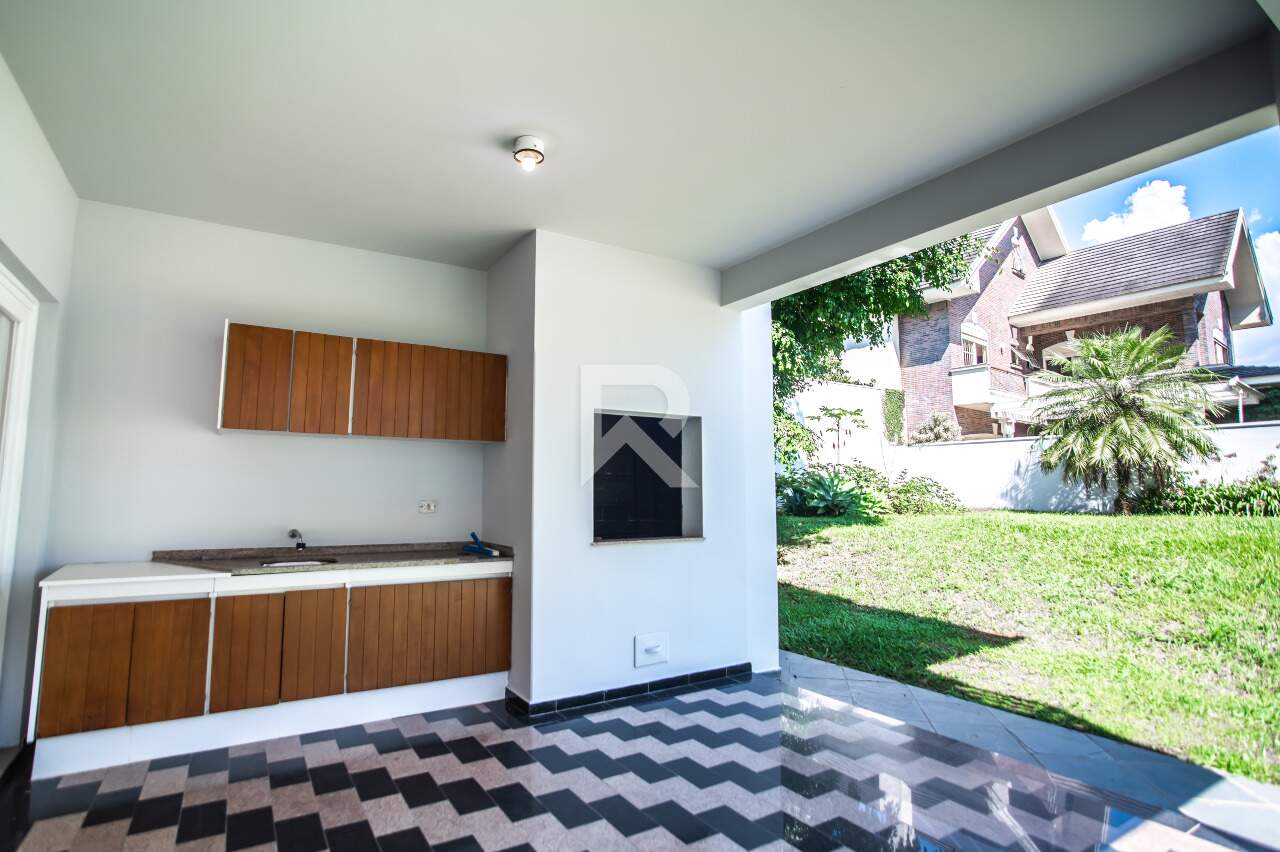 Casa Semi Mobiliada em Condomínio com Piscina, Quintal, 5 Quartos, 319m2 à venda – Campo Comprido Curitiba miniatura 11