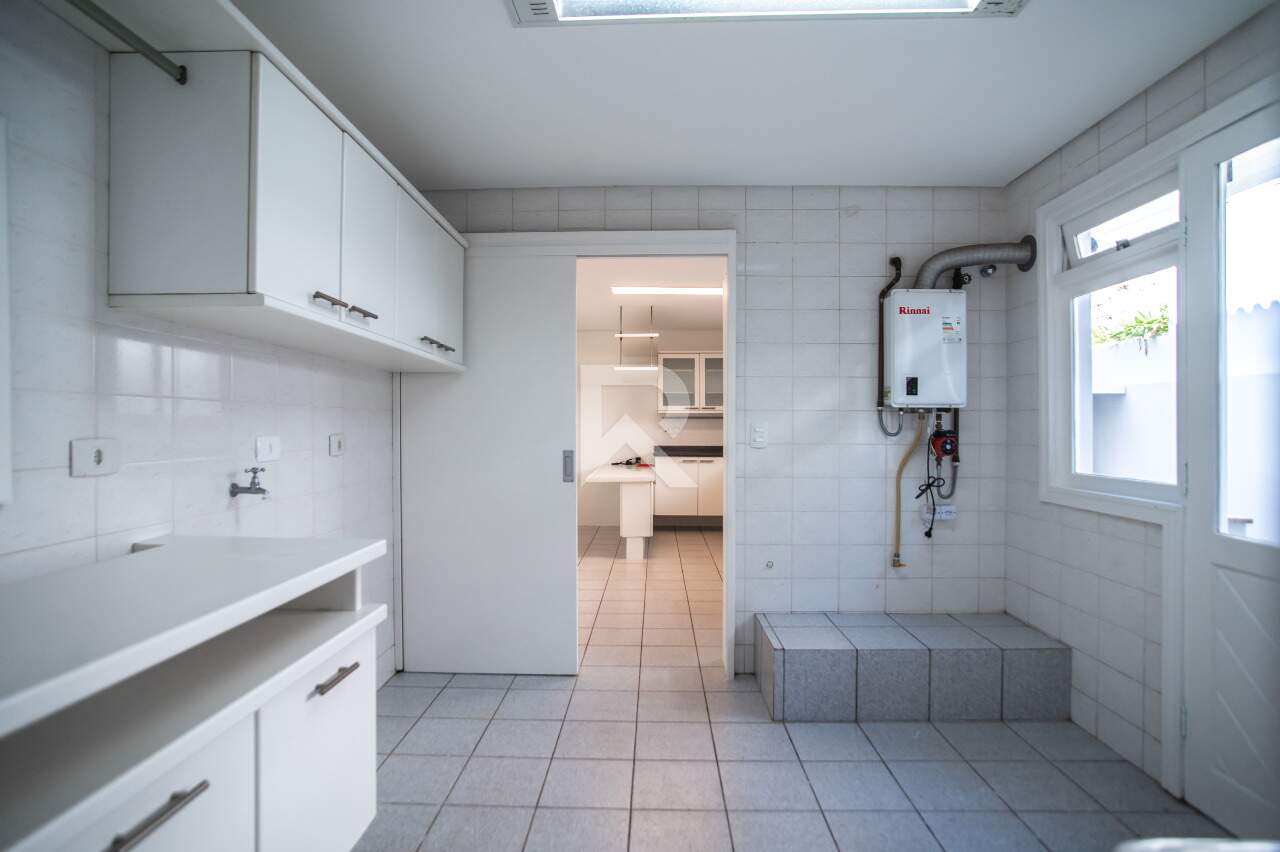Casa Semi Mobiliada em Condomínio com Piscina, Quintal, 5 Quartos, 319m2 à venda – Campo Comprido Curitiba miniatura 16