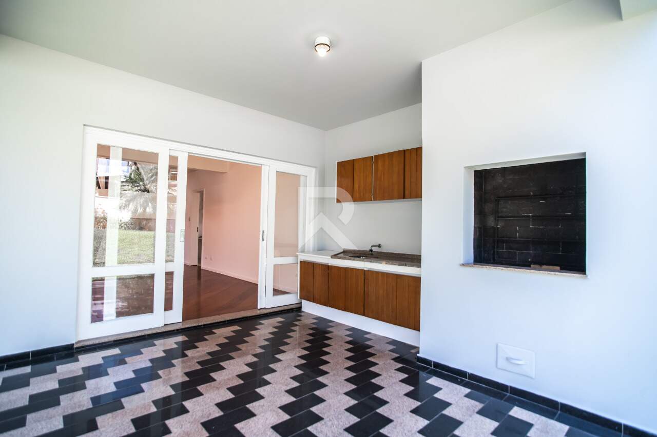 Casa Semi Mobiliada em Condomínio com Piscina, Quintal, 5 Quartos, 319m2 à venda – Campo Comprido Curitiba miniatura 10