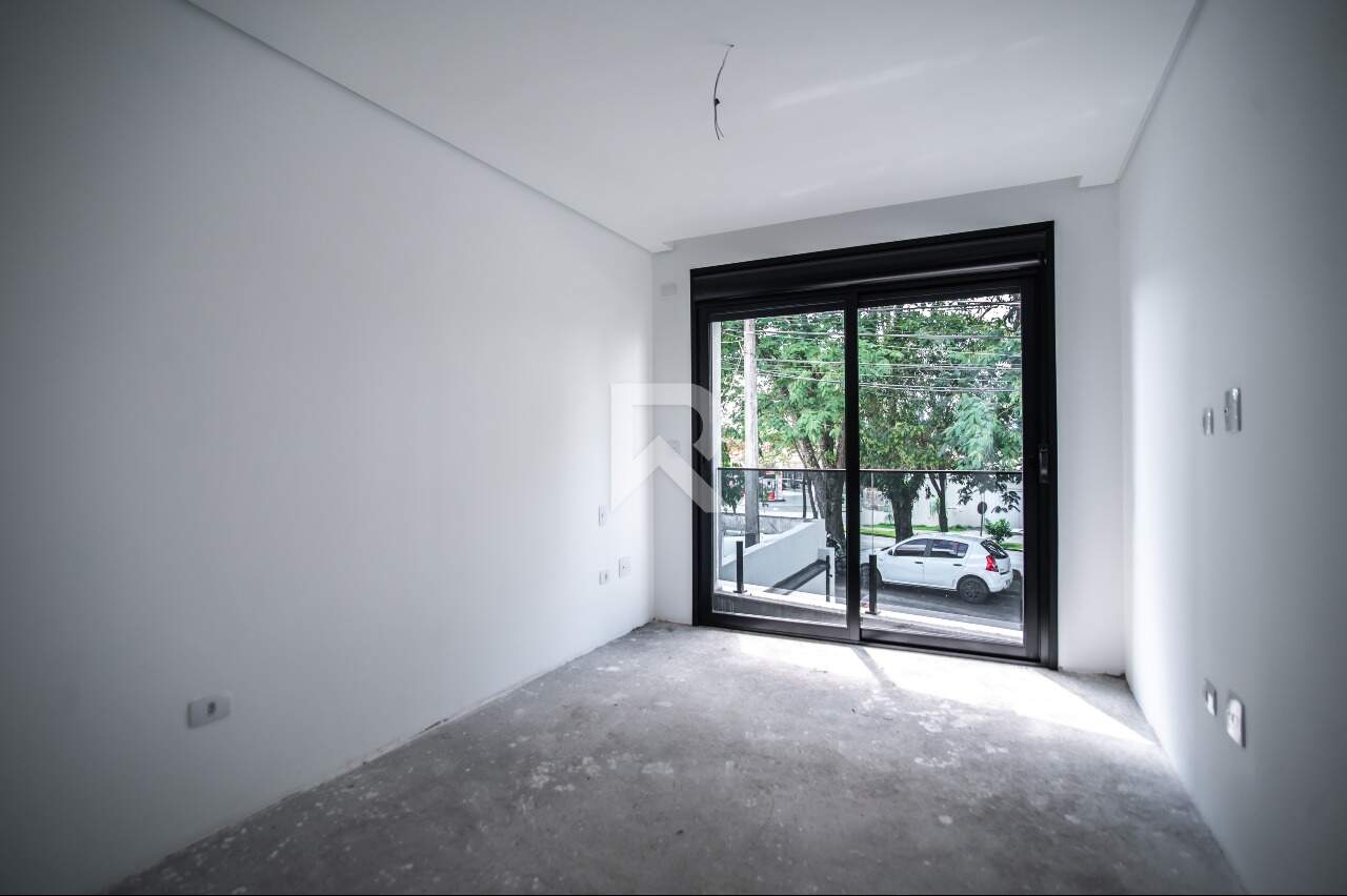 Sobrado com Jardim, 3 quartos 2 vagas à venda, 196 m² - Mercês - Curitiba/PR miniatura 12