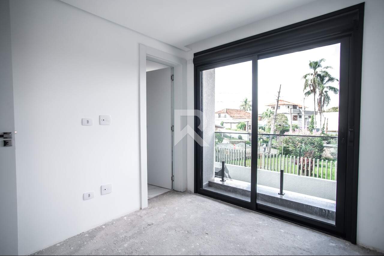 Sobrado com Jardim, 3 quartos 2 vagas à venda, 196 m² - Mercês - Curitiba/PR miniatura 16