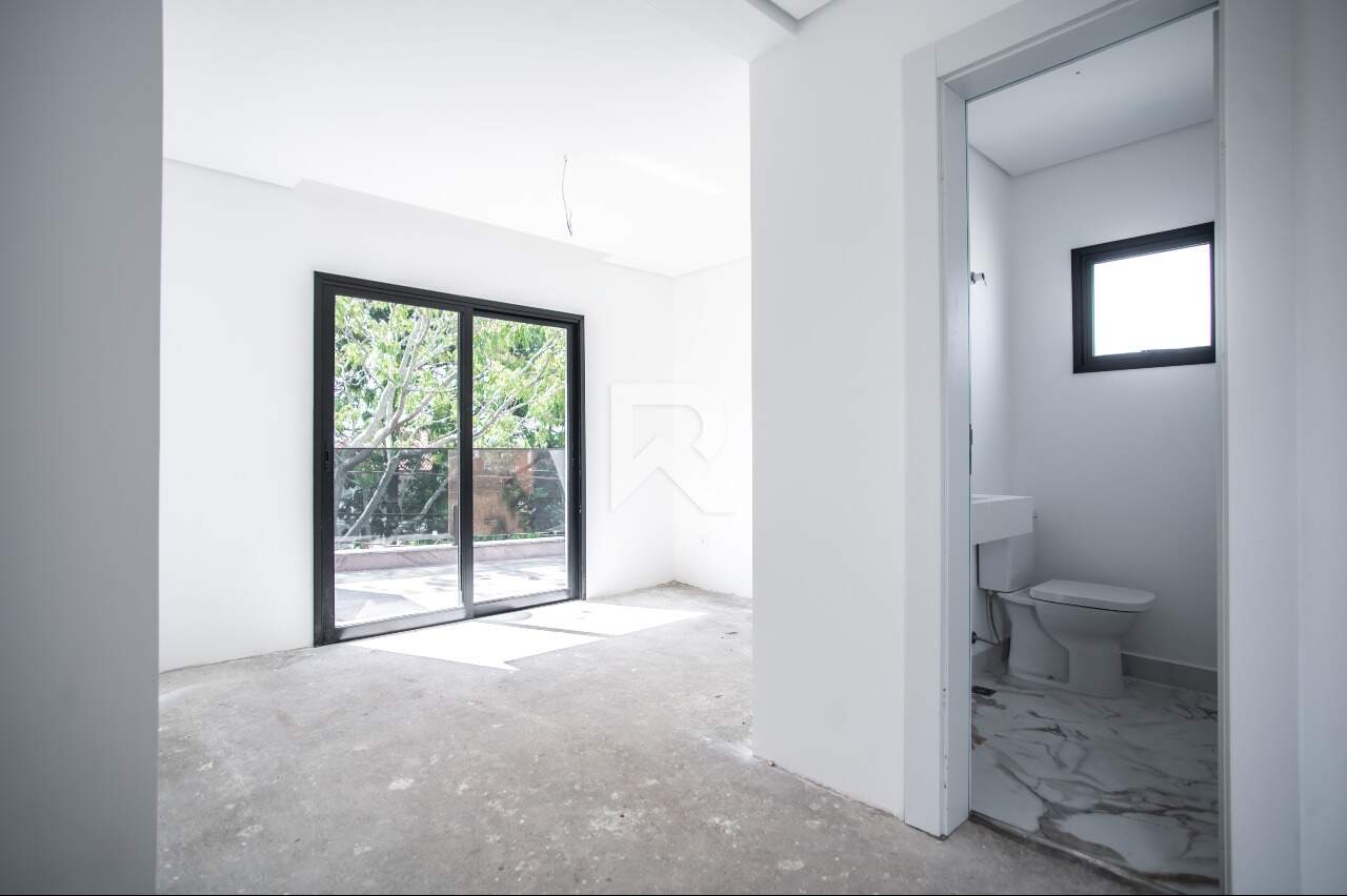 Sobrado com Jardim, 3 quartos 2 vagas à venda, 196 m² - Mercês - Curitiba/PR miniatura 7