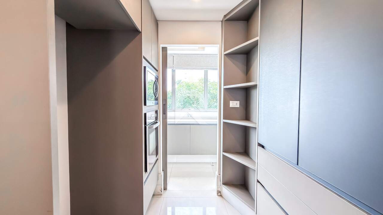 Apartamento Semi Mobiliado com Vista Livre, 2 Suítes 2 Vagas para Locação, 256 m² – Batel – Curitiba/PR miniatura 12