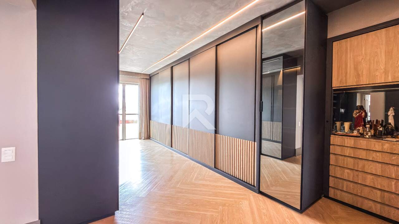 Apartamento Semi Mobiliado com Vista Livre, 2 Suítes 2 Vagas para Locação, 256 m² – Batel – Curitiba/PR miniatura 23