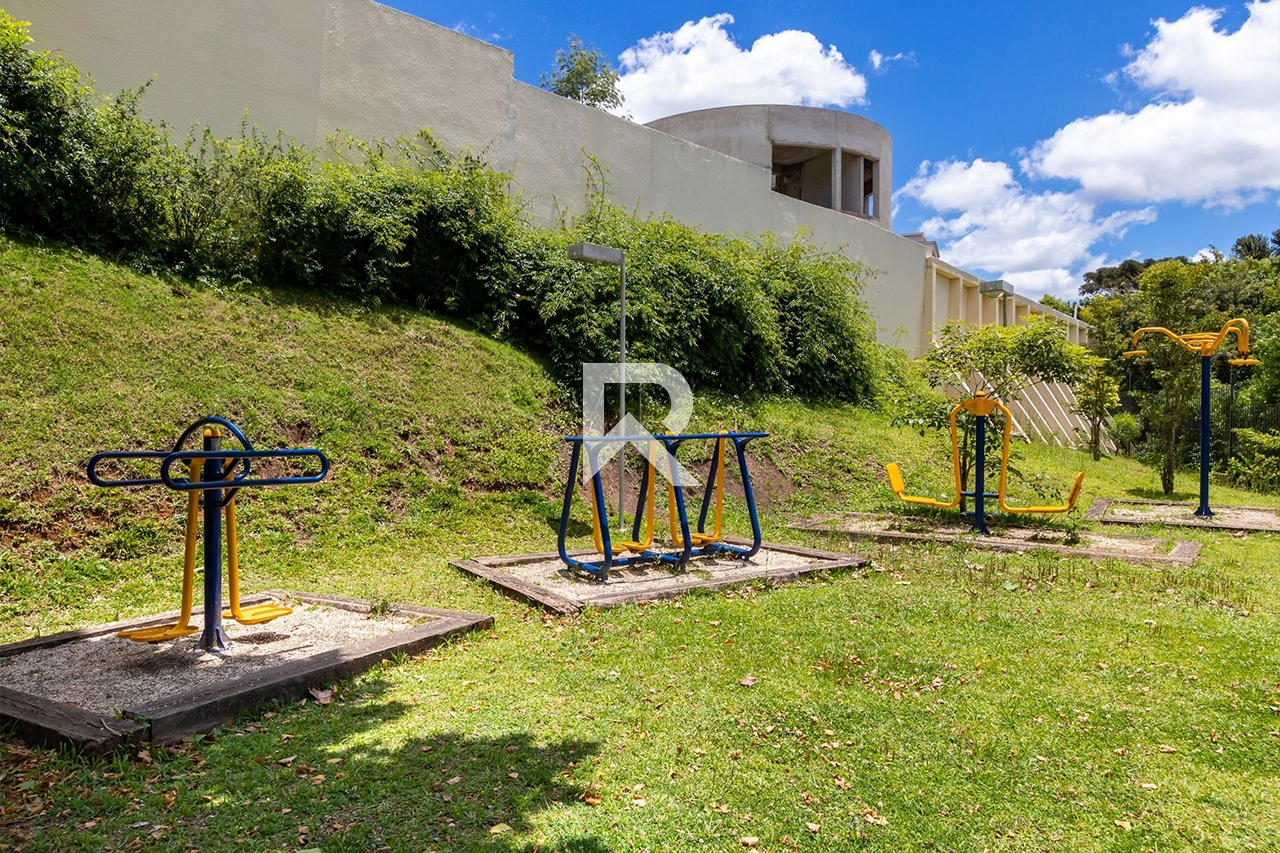 Casa Mobiliada em Condomínio Clube com 4 Quartos e Quintal, 229m2 para Locação – São Braz – Curitiba/PR miniatura 34