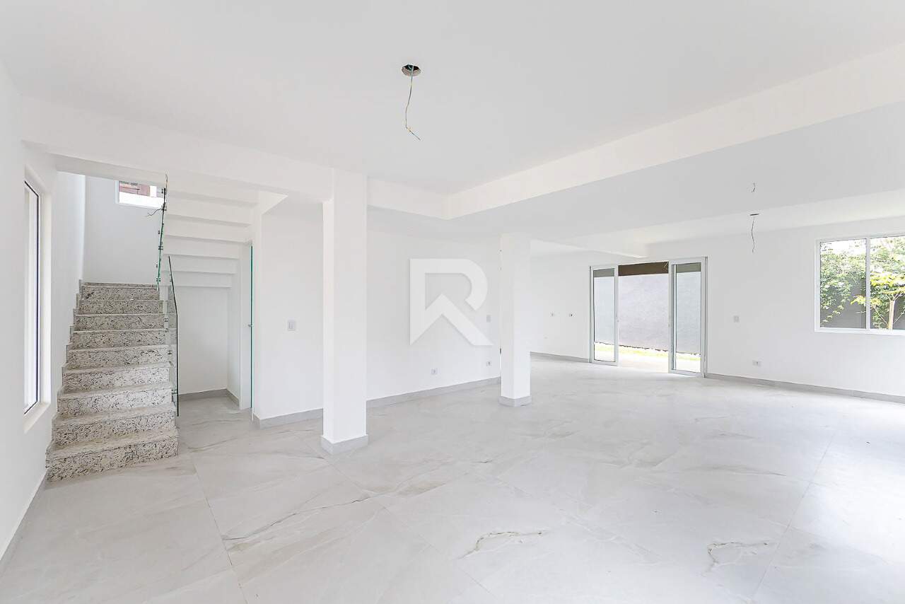 Casa em Condomínio com Jardim e Espaço Gourmet, 4 Quartos 3 Vagas à venda, 230 m² – Santa Felicidade – Curitiba/PR miniatura 5