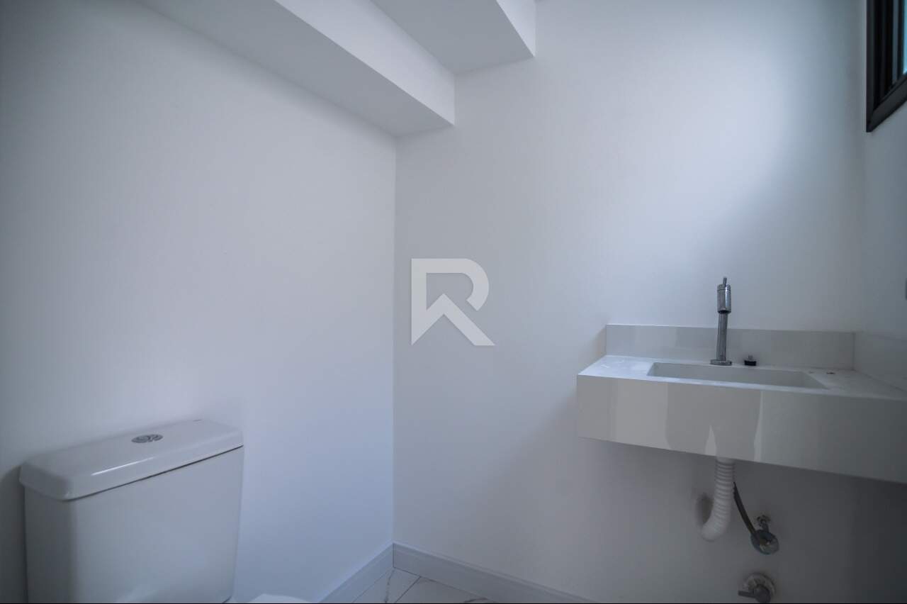 Sobrado com Quintal, 3 quartos 2 vagas à venda, 198 m² - Mercês - Curitiba/PR miniatura 5