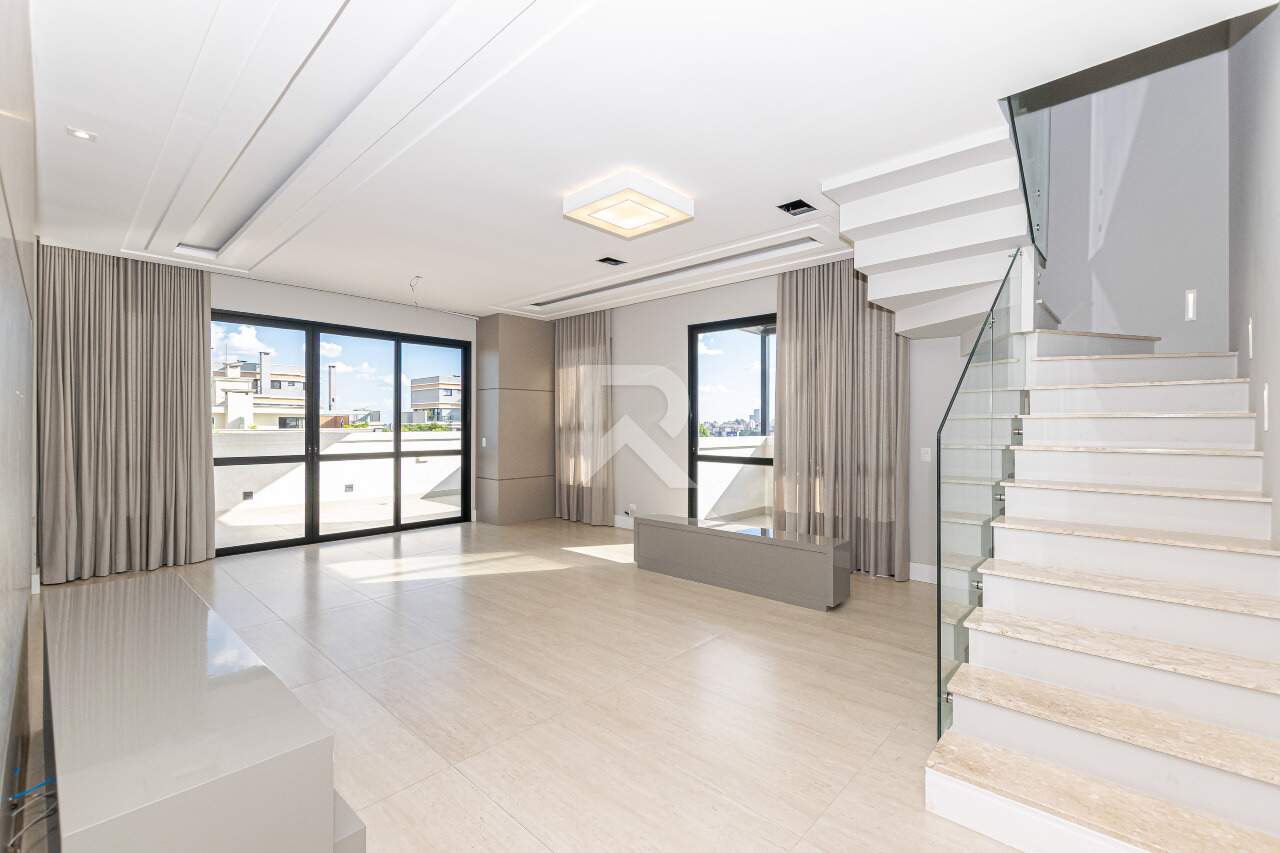 Cobertura Semi Mobiliada com Terraço e Churrasqueira, 2 Suítes 4 Vagas à venda, 187 m² – Juvevê – Curitiba/PR miniatura 2