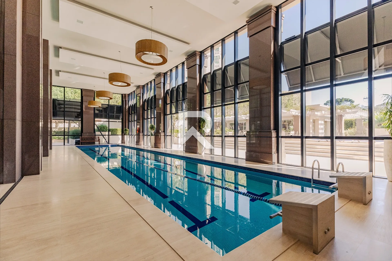 Mansão Suspensa com Heliponto e Piscina Particular com 874m² no Palazzo Lumini, em Curitiba miniatura 34