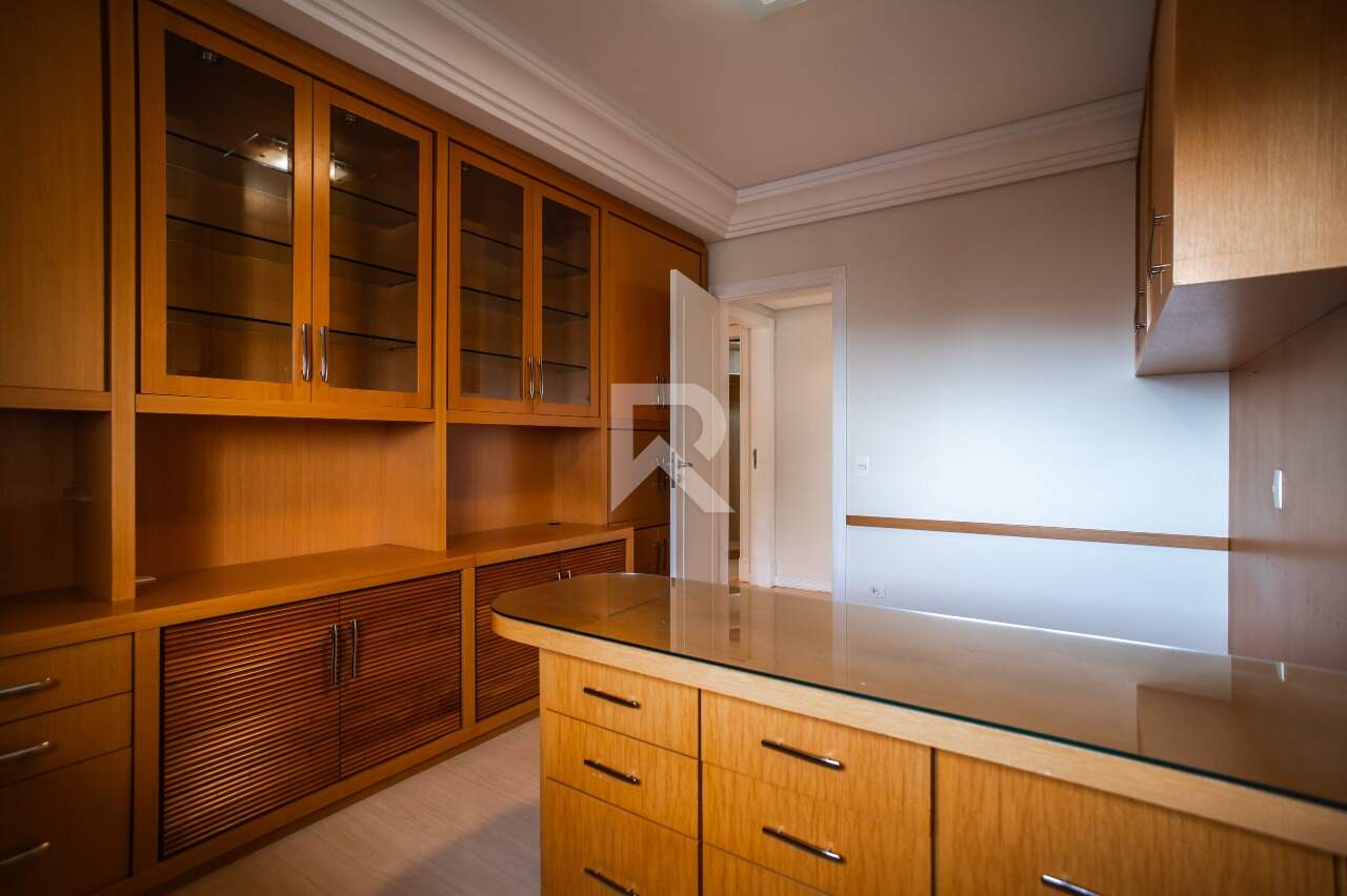 Apartamento com Elevador Privativo, Vista Livre, 4 quartos e 4 vagas para locação, 200 m² - Mossunguê - Curitiba/PR miniatura 32