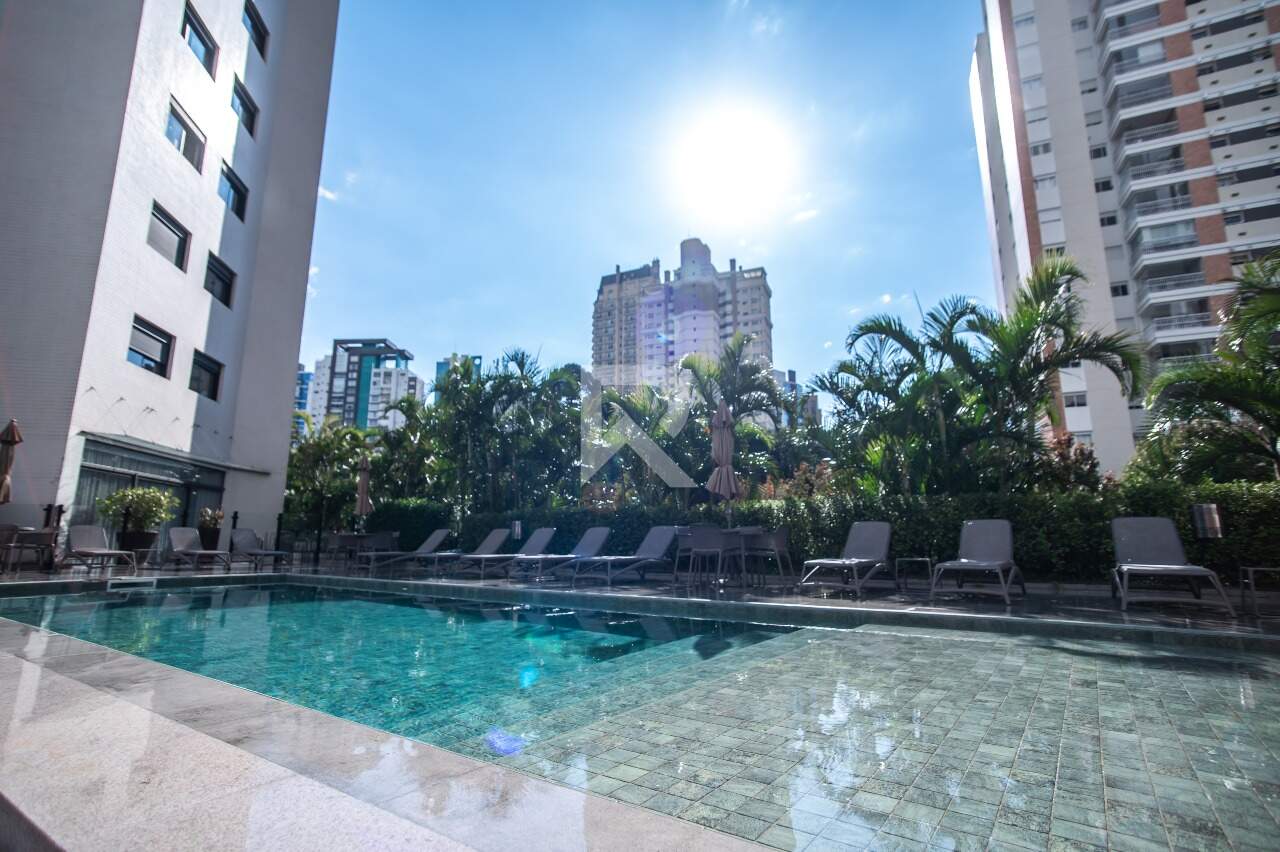 Apartamento com Elevador Privativo, Vista Livre, 4 quartos e 4 vagas para locação, 200 m² - Mossunguê - Curitiba/PR miniatura 36