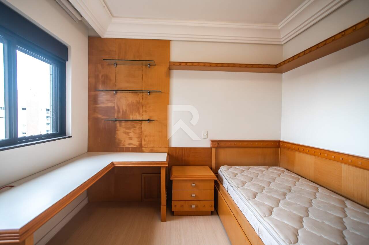 Apartamento com Elevador Privativo, Vista Livre, 4 quartos e 4 vagas para locação, 200 m² - Mossunguê - Curitiba/PR miniatura 16