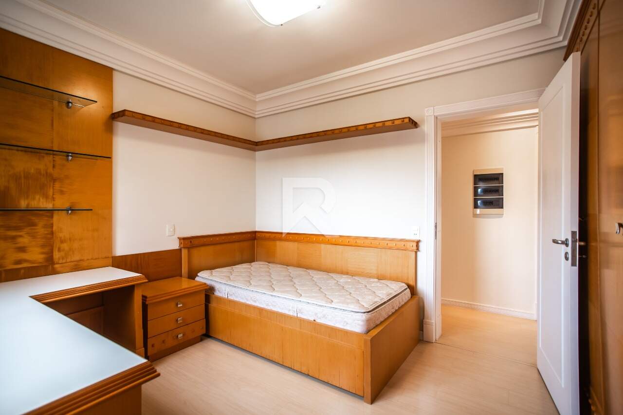 Apartamento com Elevador Privativo, Vista Livre, 4 quartos e 4 vagas para locação, 200 m² - Mossunguê - Curitiba/PR miniatura 17