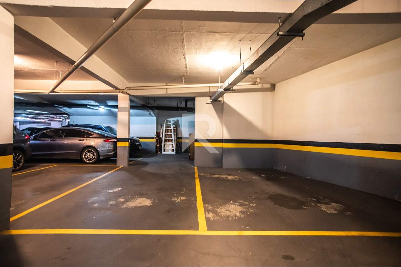 Apartamento com Elevador Privativo, Vista Livre, 4 quartos e 4 vagas para locação, 200 m² - Mossunguê - Curitiba/PR miniatura 49