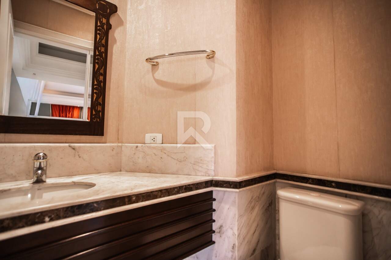 Apartamento com Elevador Privativo, Vista Livre, 4 quartos e 4 vagas para locação, 200 m² - Mossunguê - Curitiba/PR miniatura 11
