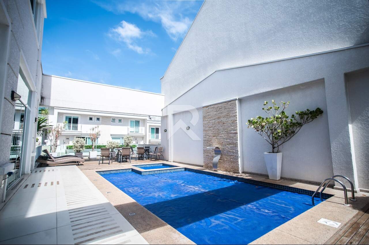 Triplex em Condomínio com Garden Privativo, 3 suítes e 4 vagas – Santo Inácio - Curitiba/PR miniatura 39