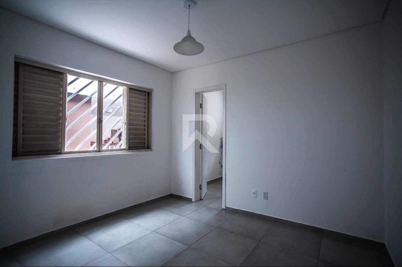 Imóvel Comercial com Vista Livre, 10 vagas para venda, 1.400 m² - Campina do Siqueira - Curitiba/PR miniatura 7