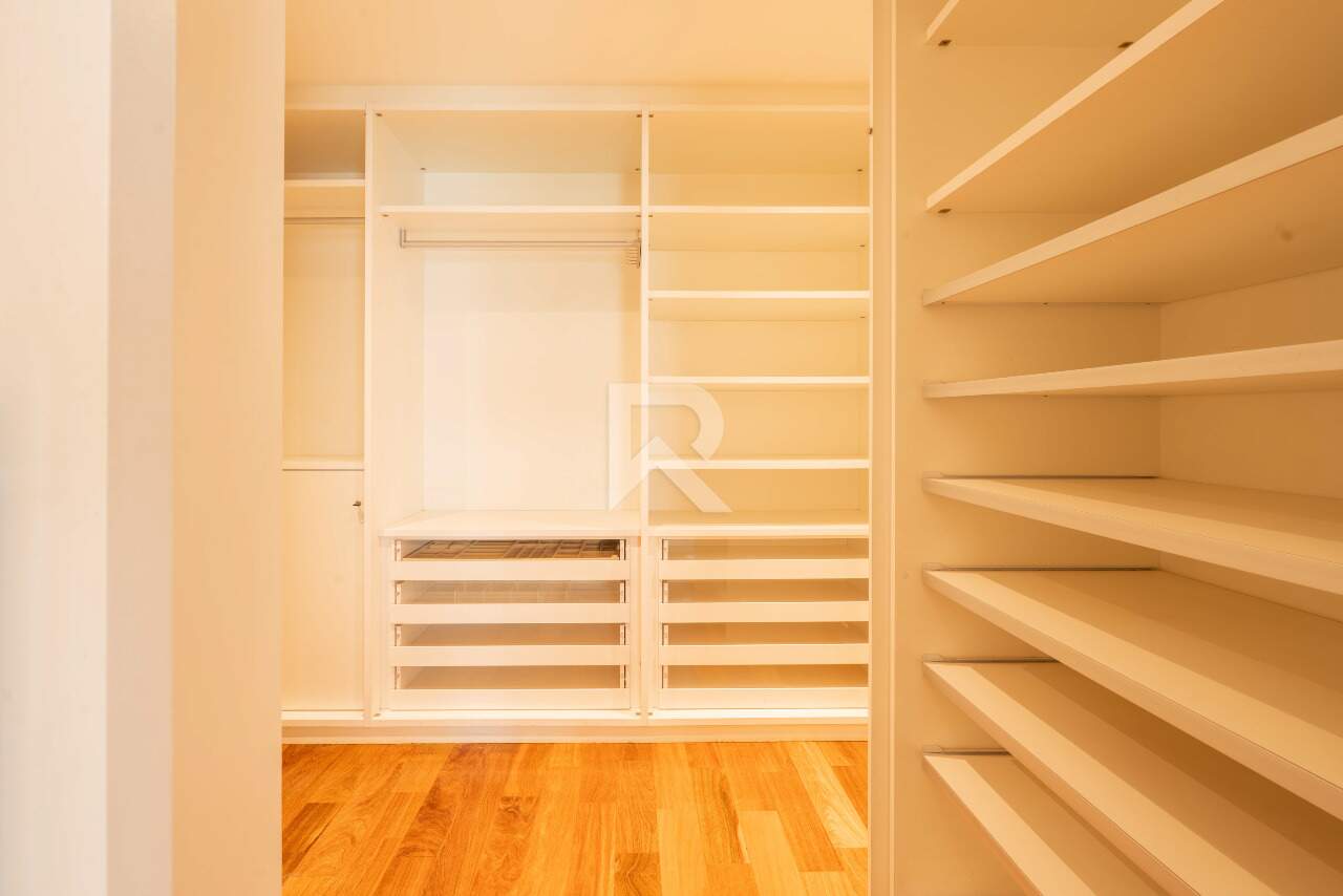 Apartamento Semi Mobiliado com 4 Suítes 3 Vagas à venda, 241 m² – Água Verde – Curitiba/PR miniatura 29