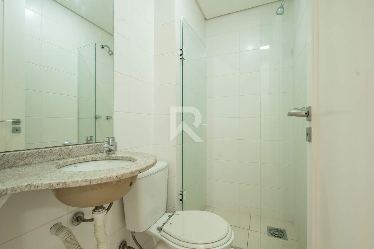 Apartamento Semi Mobiliado com 4 Suítes 3 Vagas à venda, 241 m² – Água Verde – Curitiba/PR miniatura 15