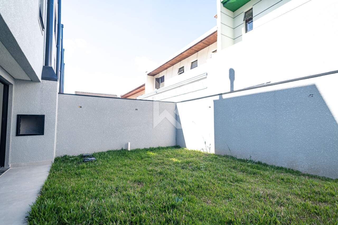 Sobrado Novo em Condomínio com 3 Quartos 2 Vagas à venda, 183 m² – Vista Alegre – Curitiba/PR