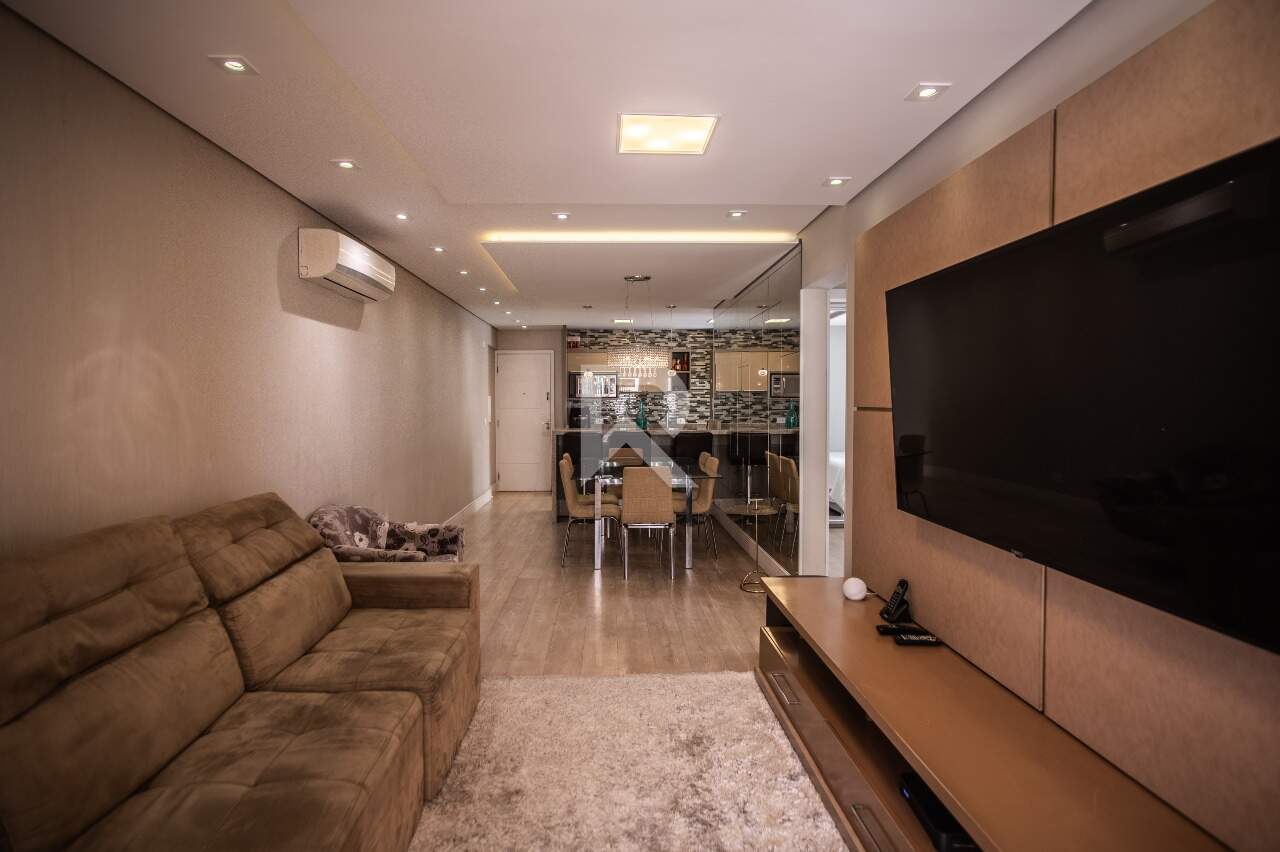 Apartamento Garden com Amplo Jardim, 2 quartos 1 vaga à venda, 77 m² - Água Verde - Curitiba/PR