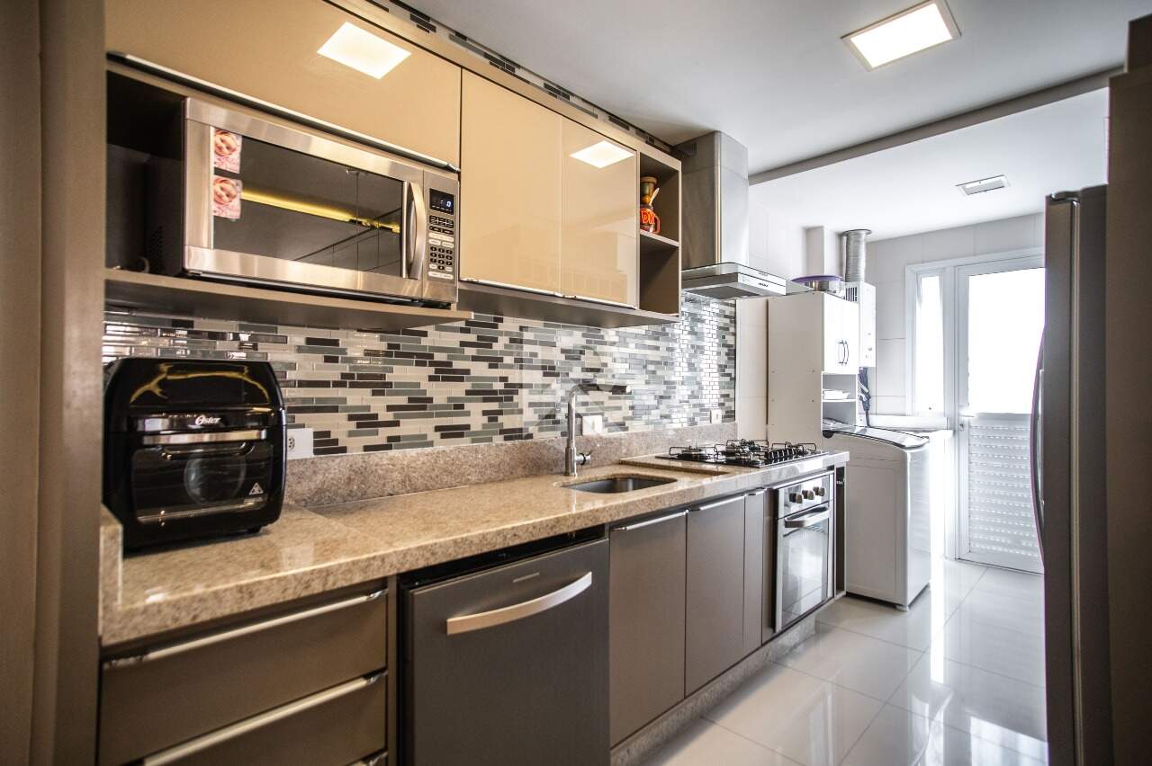 Apartamento Garden com Amplo Jardim, 2 quartos 1 vaga à venda, 77 m² - Água Verde - Curitiba/PR miniatura 8
