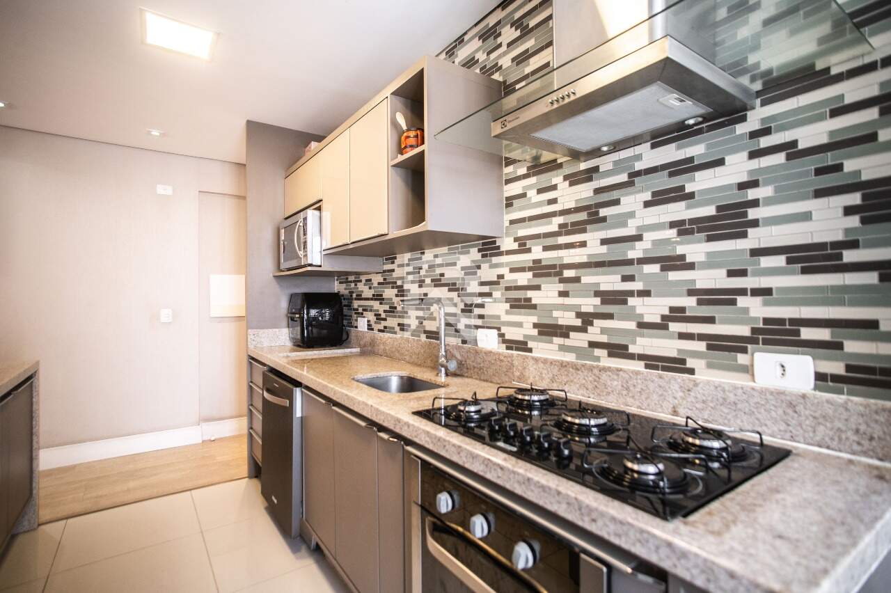 Apartamento Garden com Amplo Jardim, 2 quartos 1 vaga à venda, 77 m² - Água Verde - Curitiba/PR miniatura 10