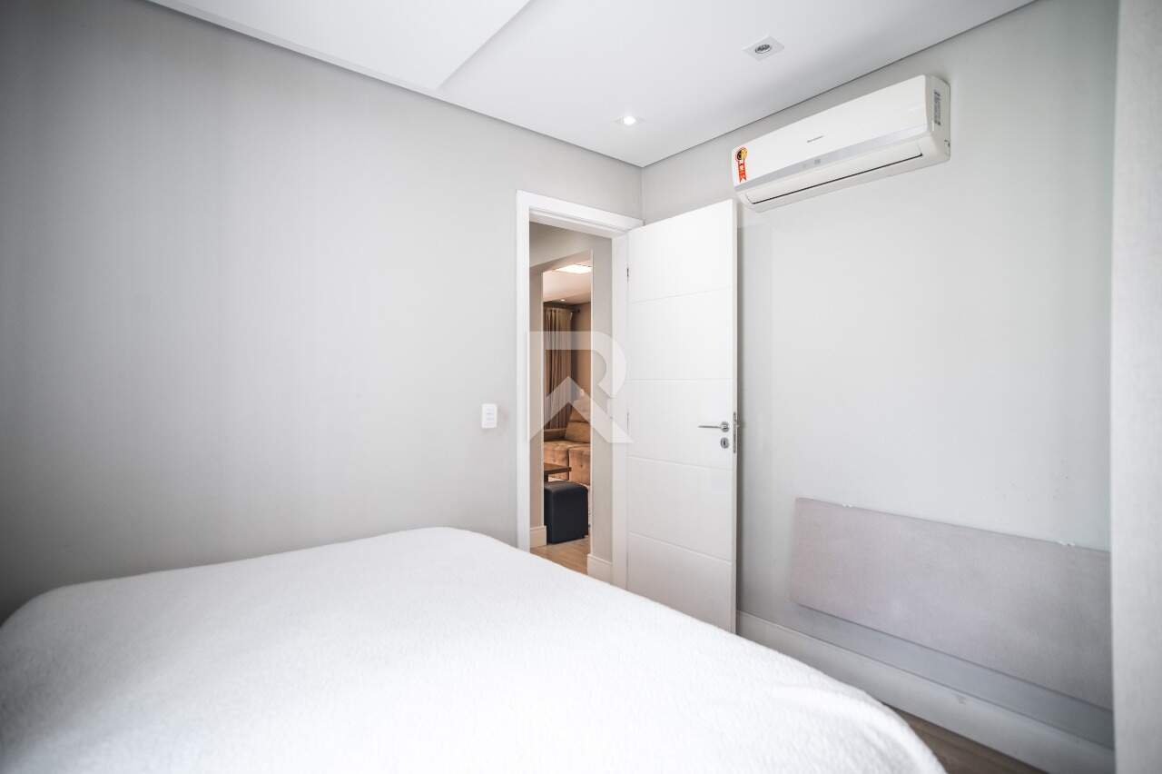 Apartamento Garden com Amplo Jardim, 2 quartos 1 vaga à venda, 77 m² - Água Verde - Curitiba/PR miniatura 12
