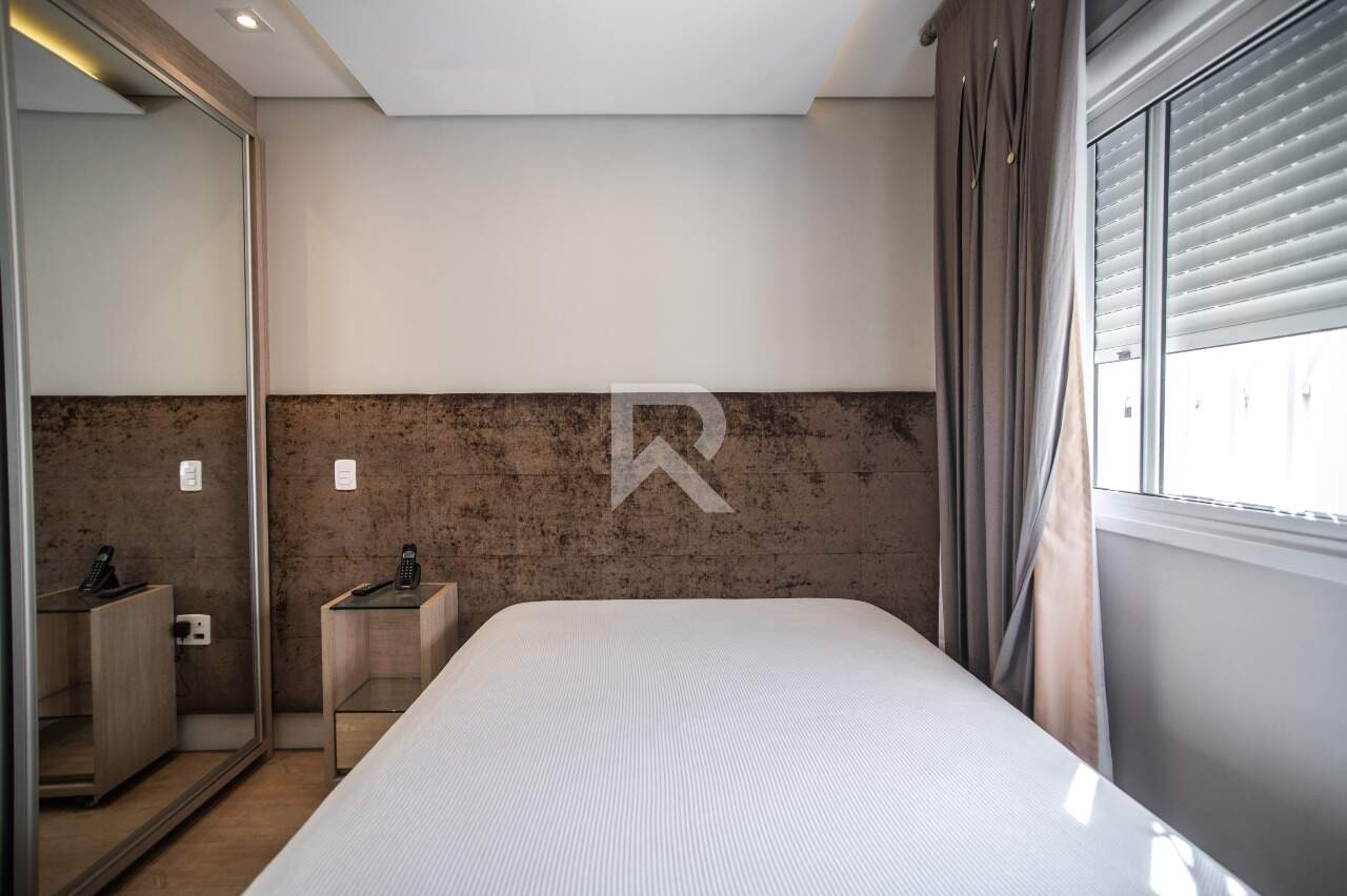 Apartamento Garden com Amplo Jardim, 2 quartos 1 vaga à venda, 77 m² - Água Verde - Curitiba/PR miniatura 17