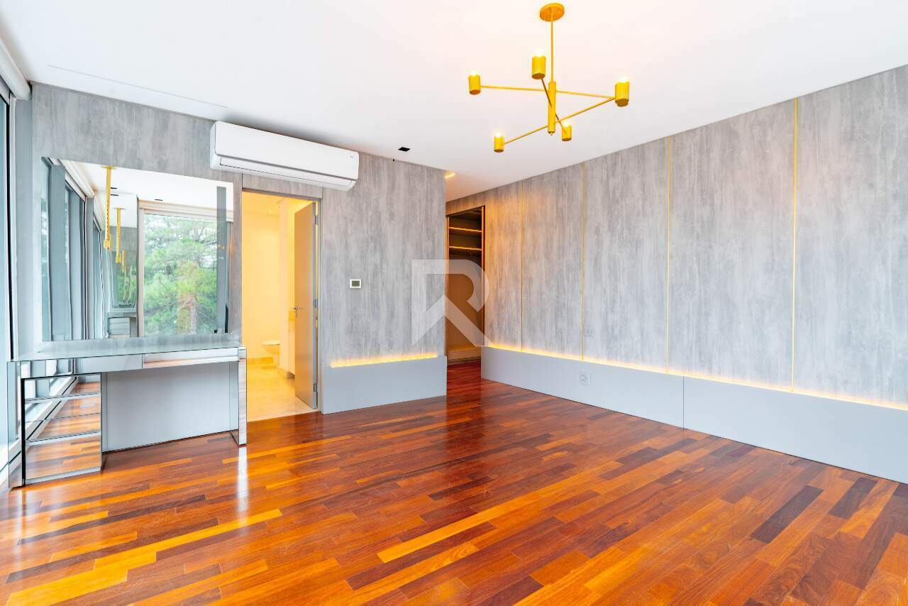 Apartamento Semi Mobiliado em Cond Clube de Alto Padrão para alugar com 198m², 3 suítes, Varanda gourmet e 3 vagas | Bigorrilho, Curitiba