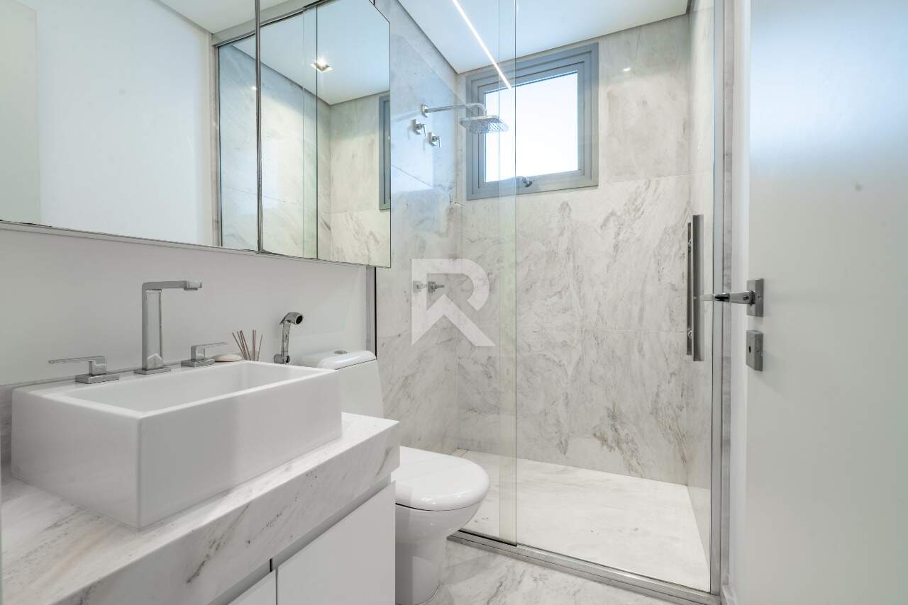 Apartamento Semi Mobiliado em Cond Clube de Alto Padrão para alugar com 198m², 3 suítes, Varanda gourmet e 3 vagas | Bigorrilho, Curitiba miniatura 28
