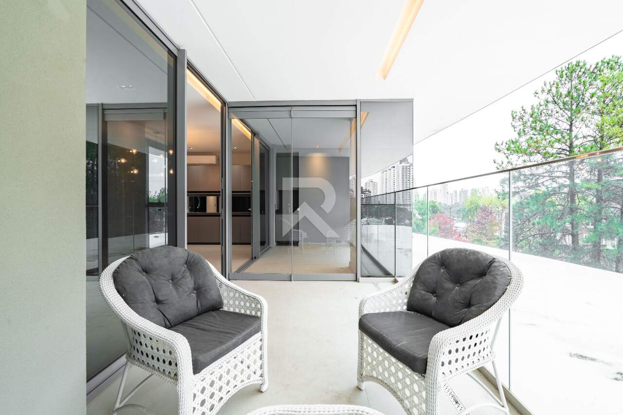 Apartamento Semi Mobiliado em Cond Clube de Alto Padrão para alugar com 198m², 3 suítes, Varanda gourmet e 3 vagas | Bigorrilho, Curitiba miniatura 16