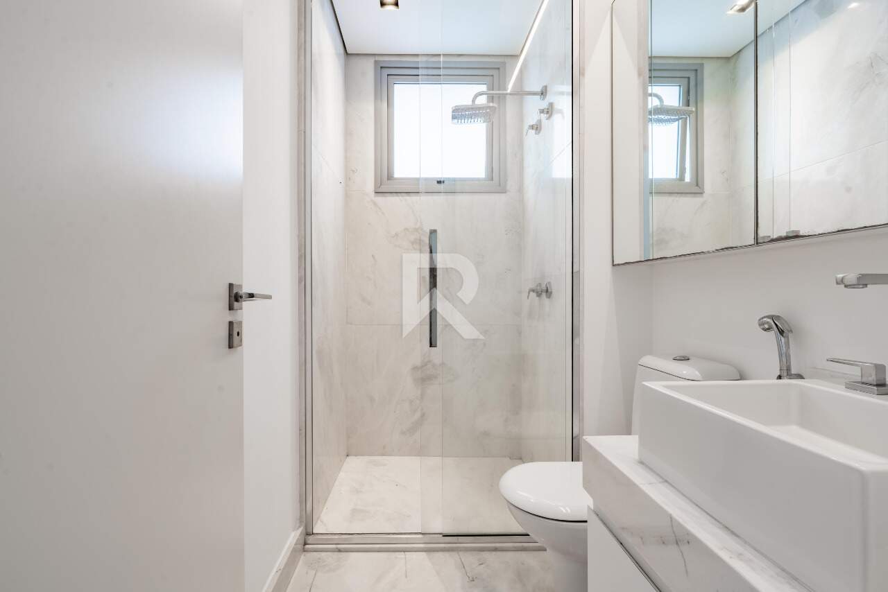 Apartamento Semi Mobiliado em Cond Clube de Alto Padrão para alugar com 198m², 3 suítes, Varanda gourmet e 3 vagas | Bigorrilho, Curitiba miniatura 32