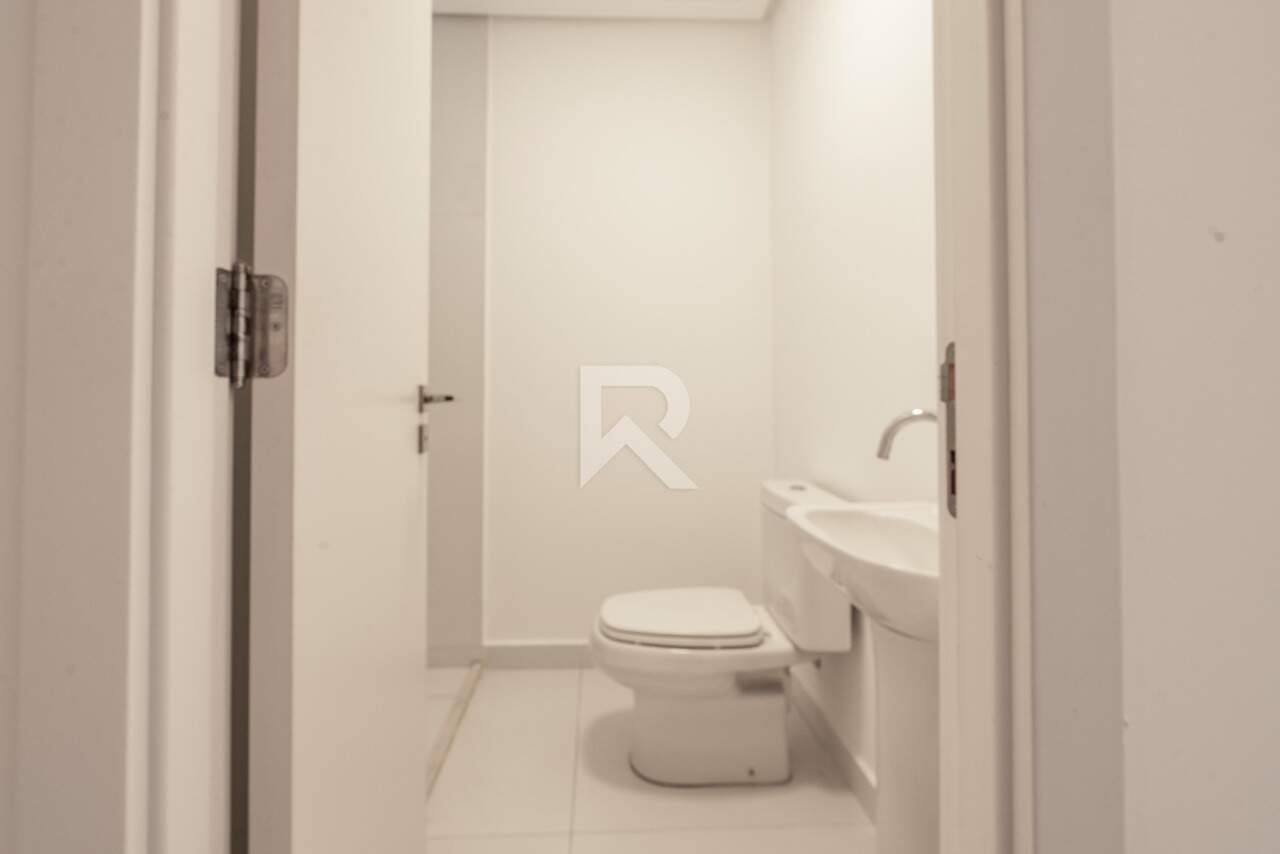 Apartamento Semi Mobiliado em Cond Clube de Alto Padrão para alugar com 198m², 3 suítes, Varanda gourmet e 3 vagas | Bigorrilho, Curitiba miniatura 24