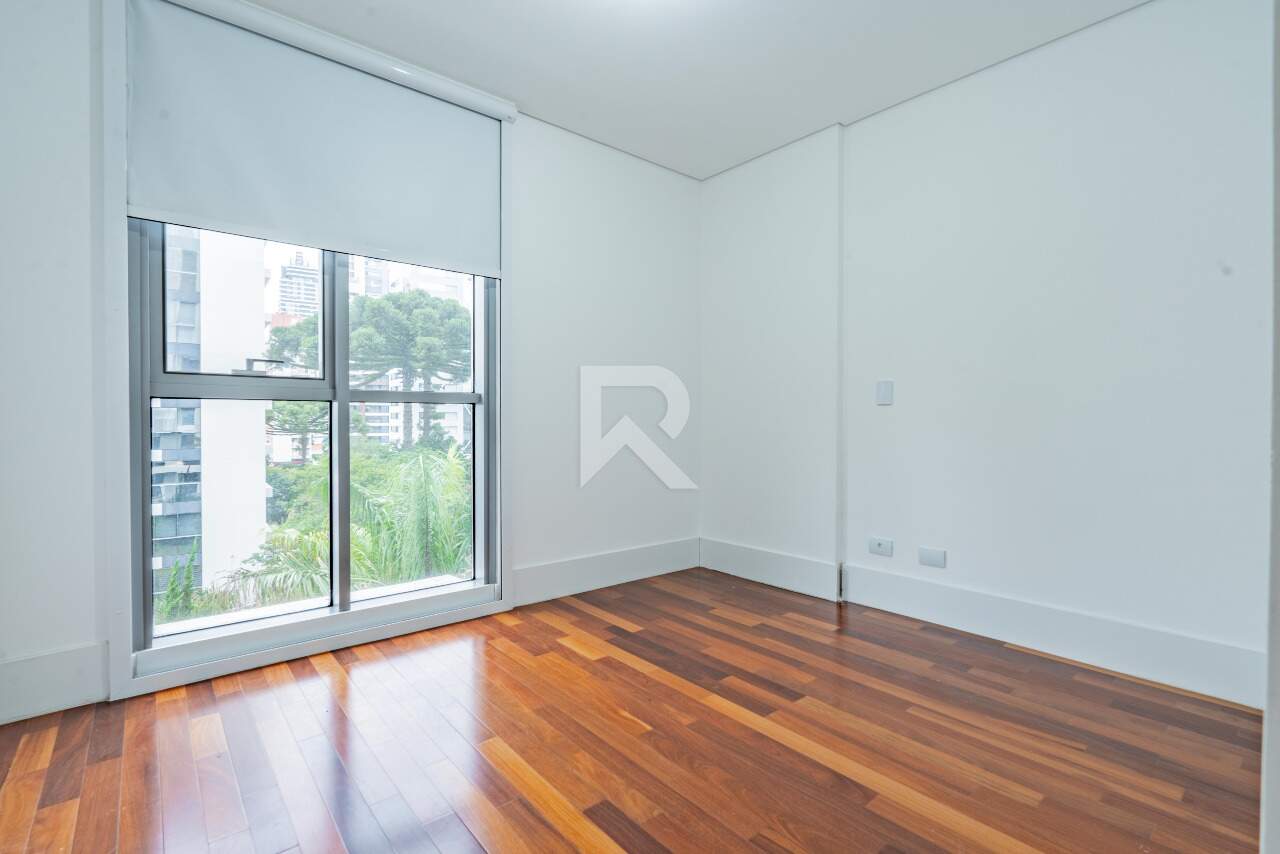Apartamento Semi Mobiliado em Cond Clube de Alto Padrão para alugar com 198m², 3 suítes, Varanda gourmet e 3 vagas | Bigorrilho, Curitiba miniatura 30