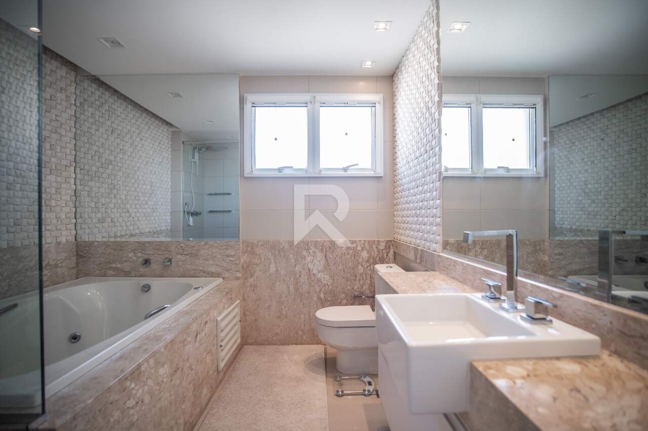 Apartamento Mobiliado em Cond Clube com Vista Livre, Andar Alto, Face Norte e 3 suítes, 3 vagas à venda, 266 m² - Ecoville - Curitiba/PR miniatura 29