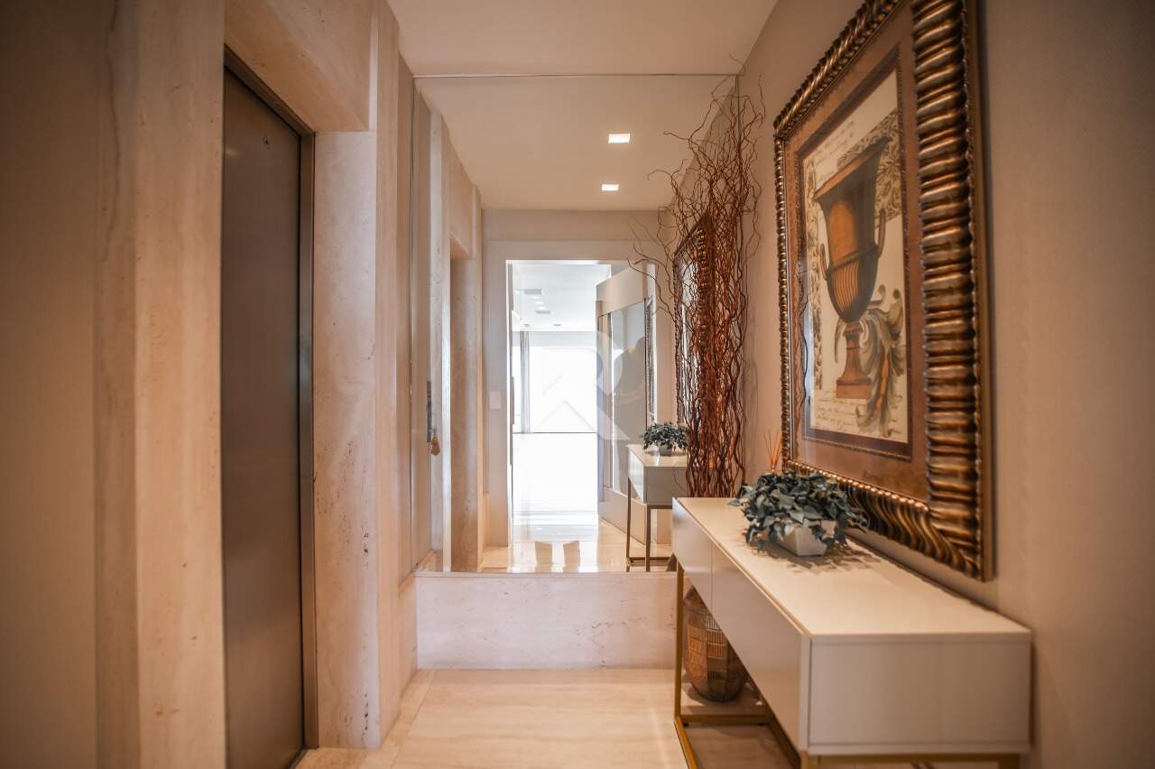 Apartamento Mobiliado em Cond Clube com Vista Livre, Andar Alto, Face Norte e 3 suítes, 3 vagas à venda, 266 m² - Ecoville - Curitiba/PR miniatura 17