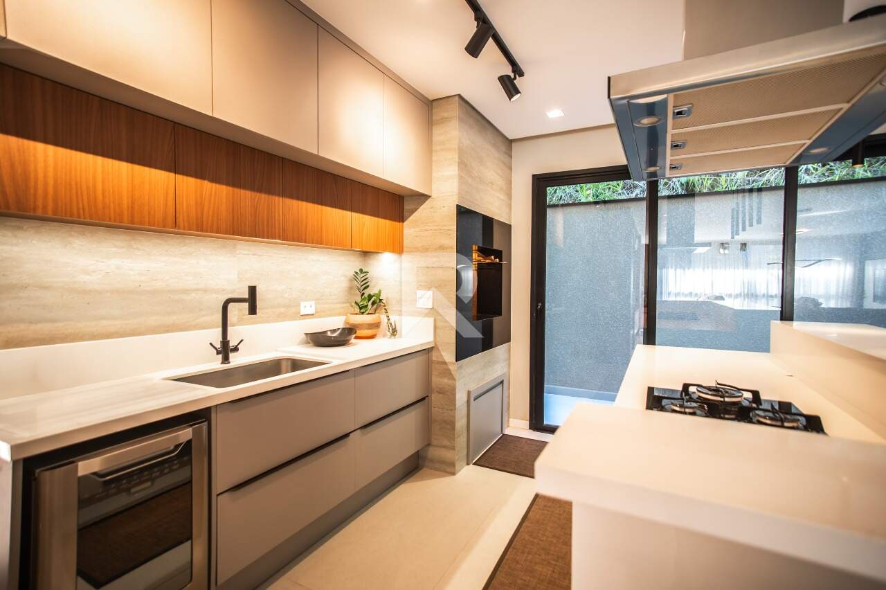 Casa em Condomínio com Vista Livre, 3 suítes 4 vagas à venda, 250 m² - Campo Comprido - Curitiba/PR miniatura 11