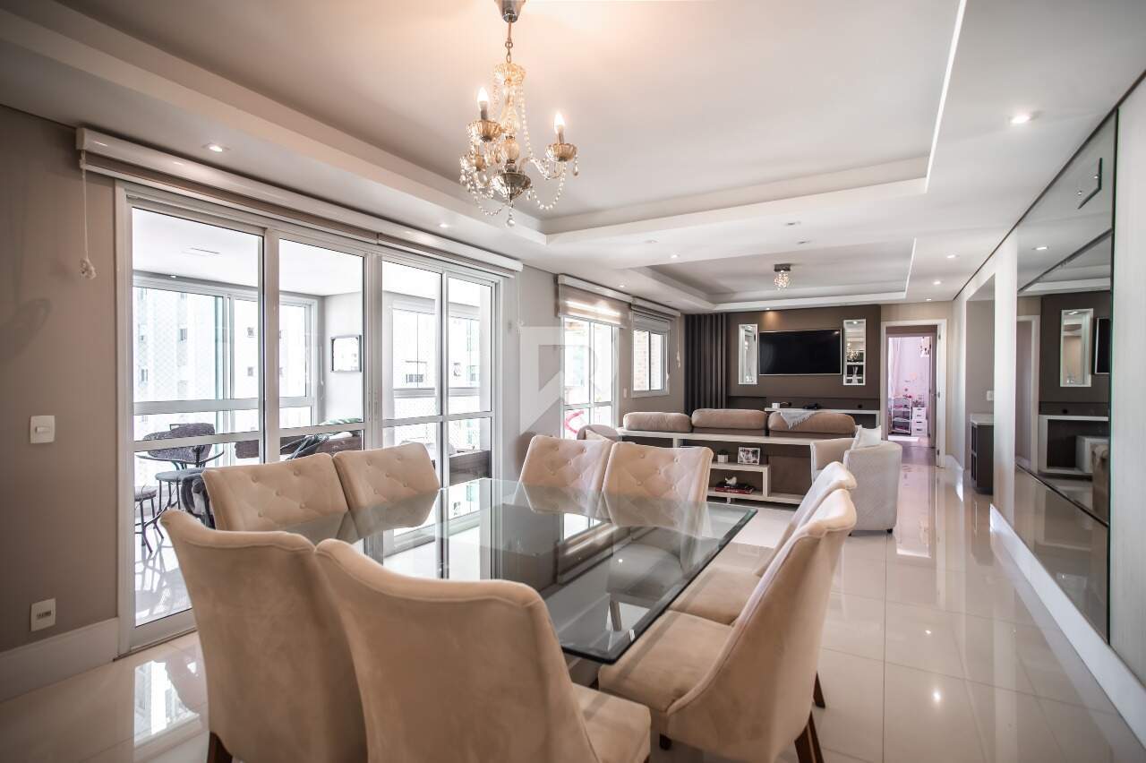 Apartamento Mobiliado com Vista Livre, 3 suítes 2 vagas para locação, 166 m² - Ecoville - Curitiba/PR