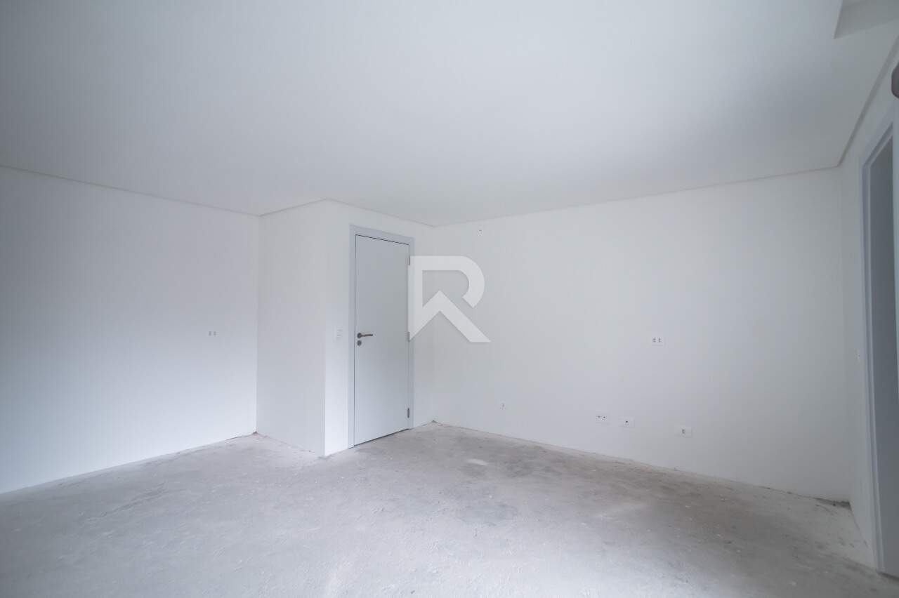 Sobrado Novo em Condomínio com Quintal, Terraço, 3 suítes, 4 vagas e 256m2 à venda - Santo Inácio, Curitiba miniatura 32