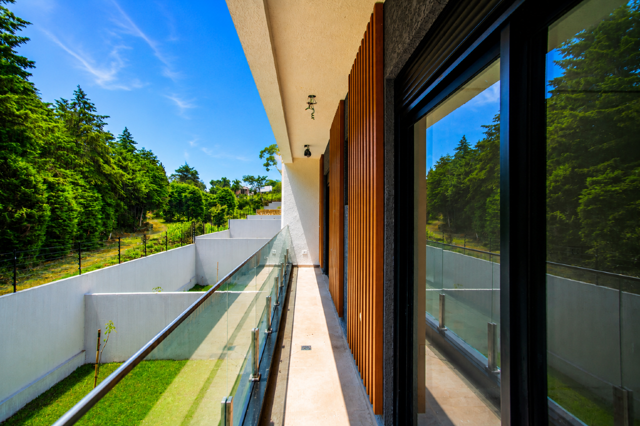 Sobrado Novo em Condomínio com Quintal, Terraço, 3 suítes, 4 vagas e 256m2 à venda - Santo Inácio, Curitiba miniatura 25