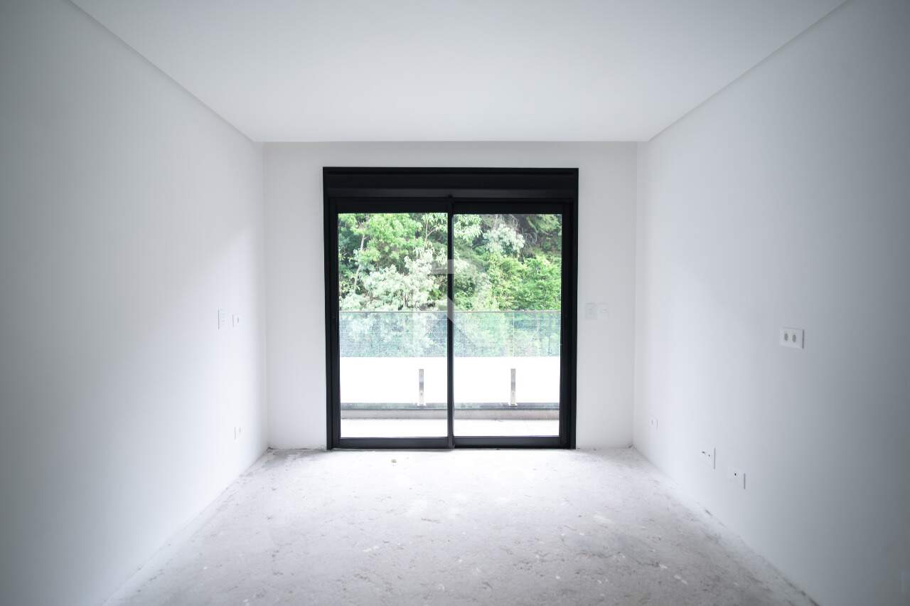 Sobrado Novo em Condomínio com Quintal, Terraço, 3 suítes, 4 vagas e 256m2 à venda - Santo Inácio, Curitiba miniatura 20