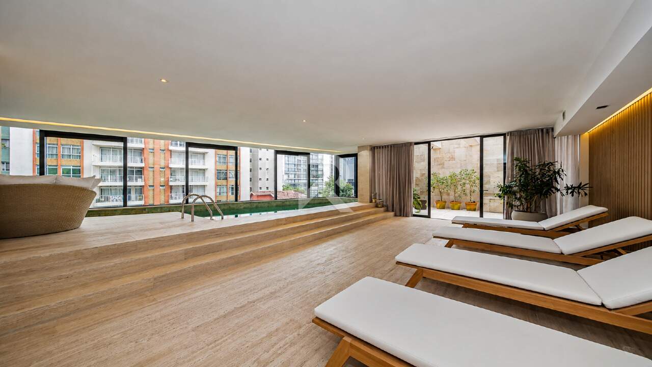 Apartamento Mobiliado em Cond. de Alto Padrão com 230m² e 3 suítes para Locação - Cabral - Curitiba miniatura 14
