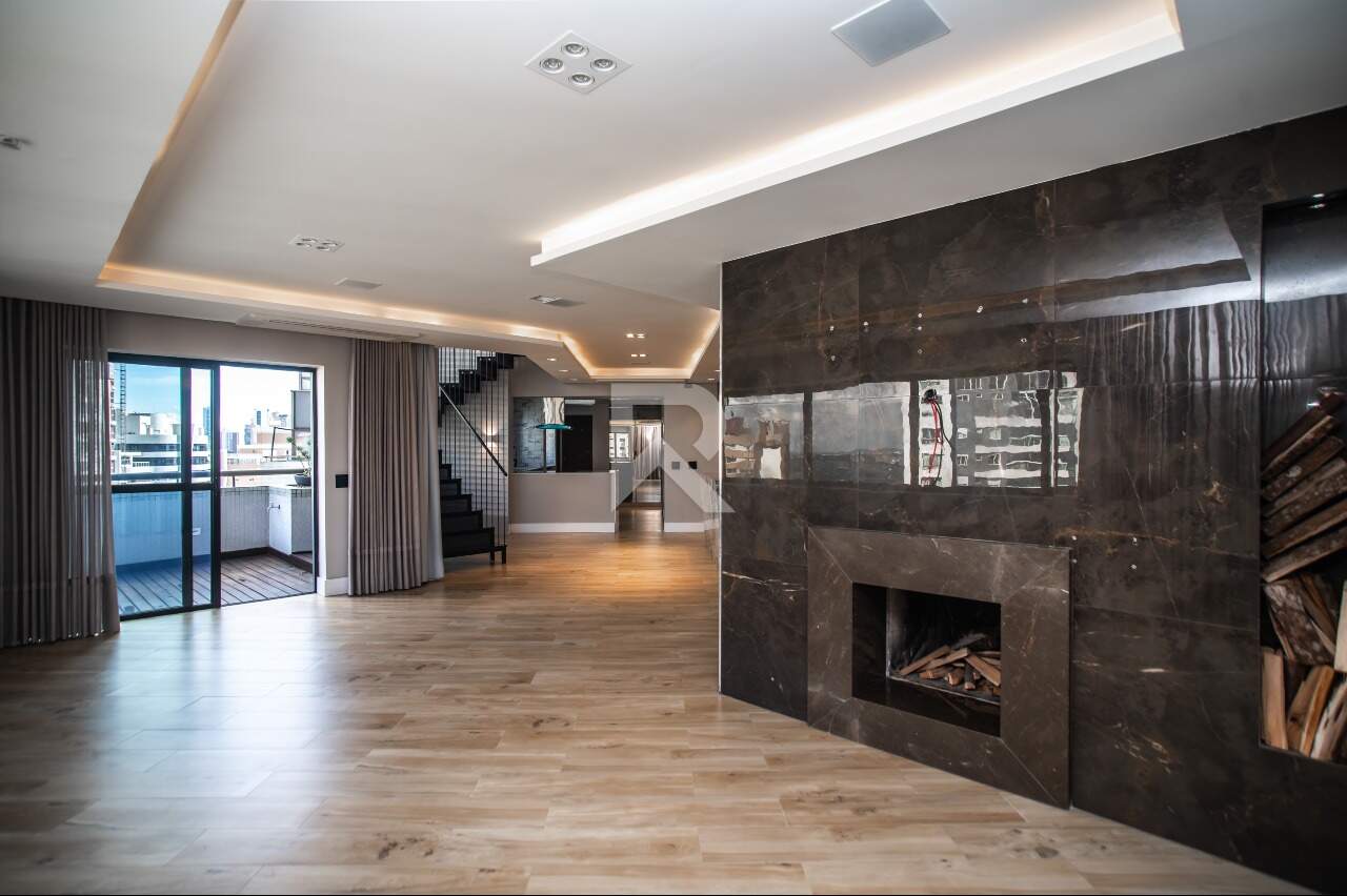 Cobertura com Vista Panorâmica, 4 quartos 3 suítes, 4 Vagas à venda, 362 m² - Mossunguê - Curitiba/PR miniatura 4