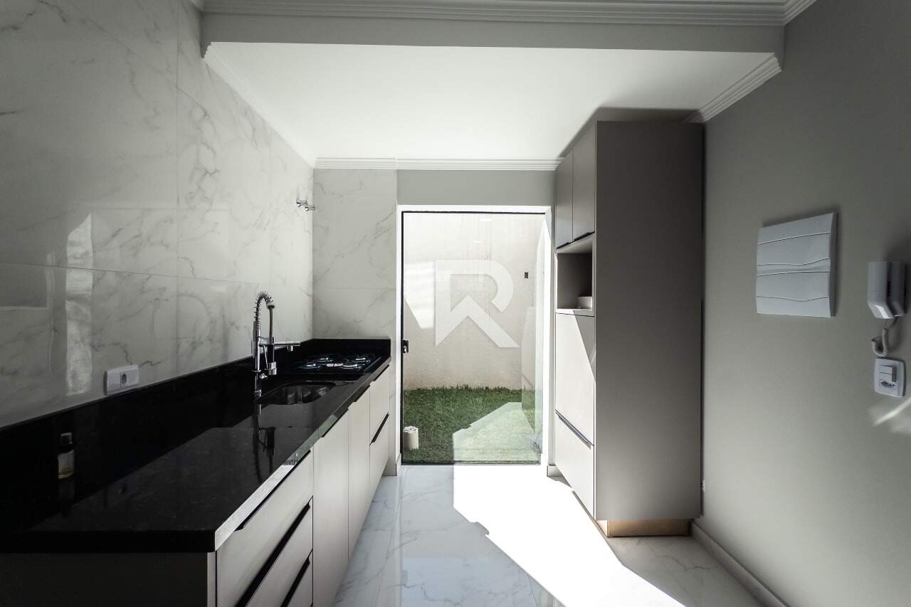 Sobrado em Condomínio com Quintal, 3 quartos 2 vagas à venda, 114 m² - Santa Felicidade - Curitiba/PR miniatura 5