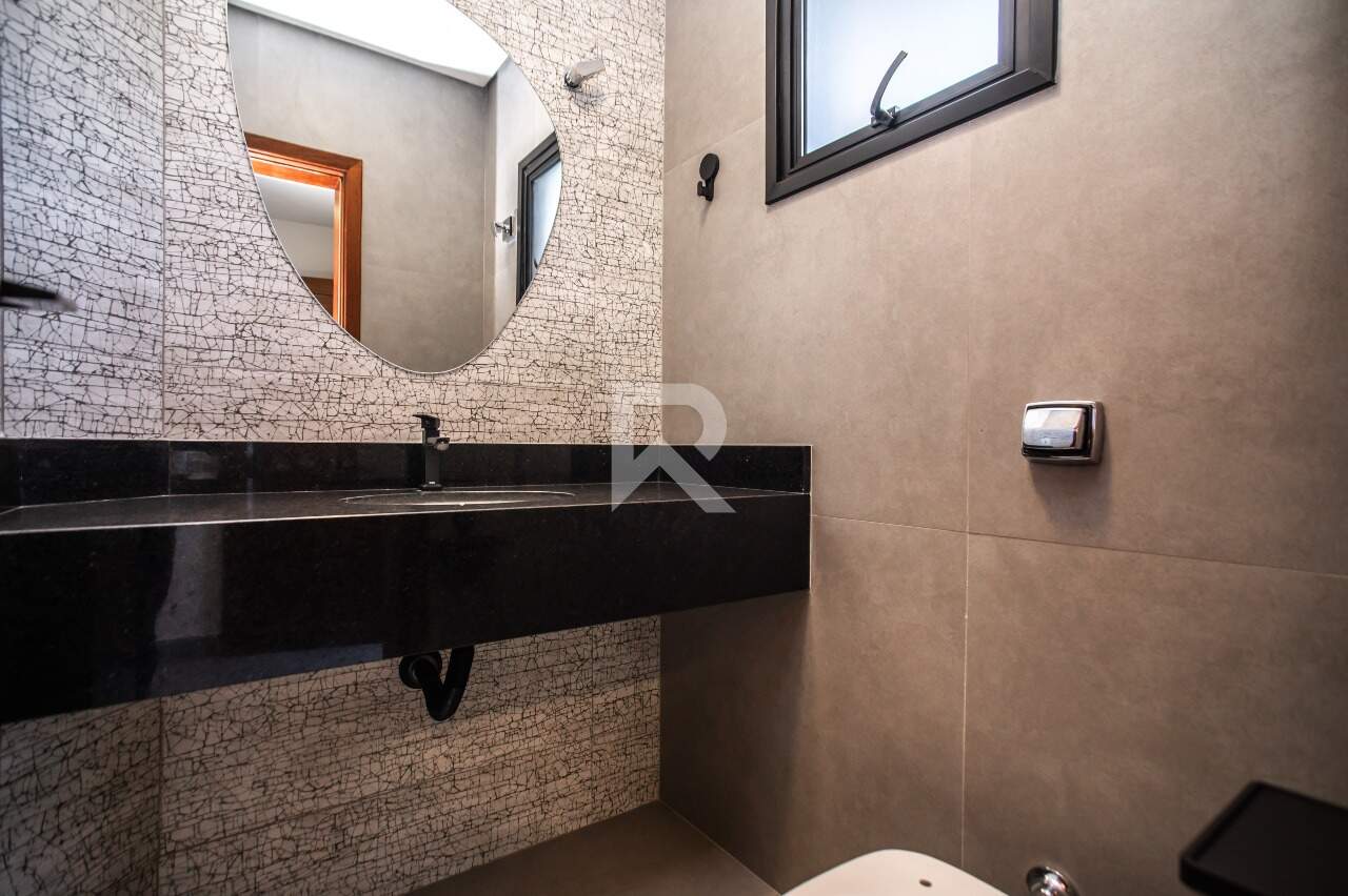 Casa de Rua com Face Norte, 3 quartos 3 Vagas para locação, 200 m² - São Braz - Curitiba/PR miniatura 13