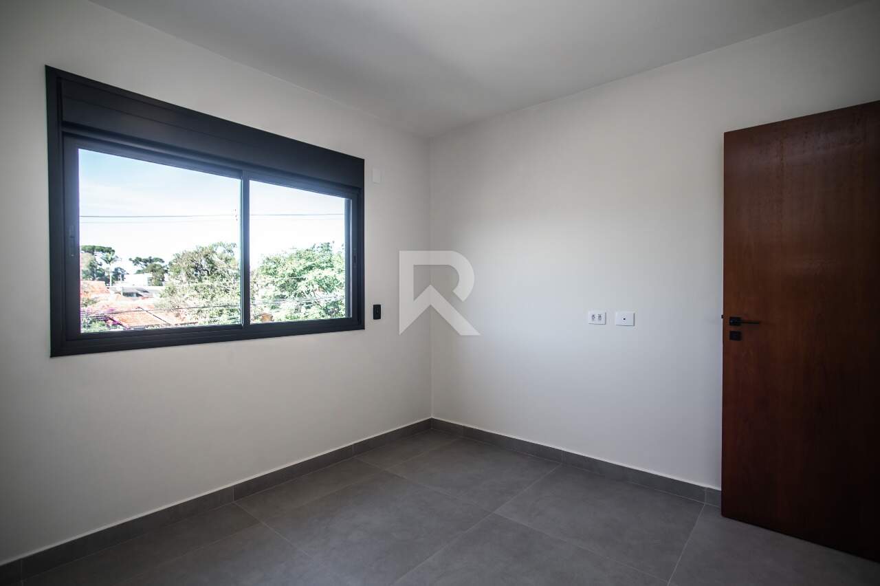 Casa de Rua com Face Norte, 3 quartos 3 Vagas para locação, 200 m² - São Braz - Curitiba/PR miniatura 21