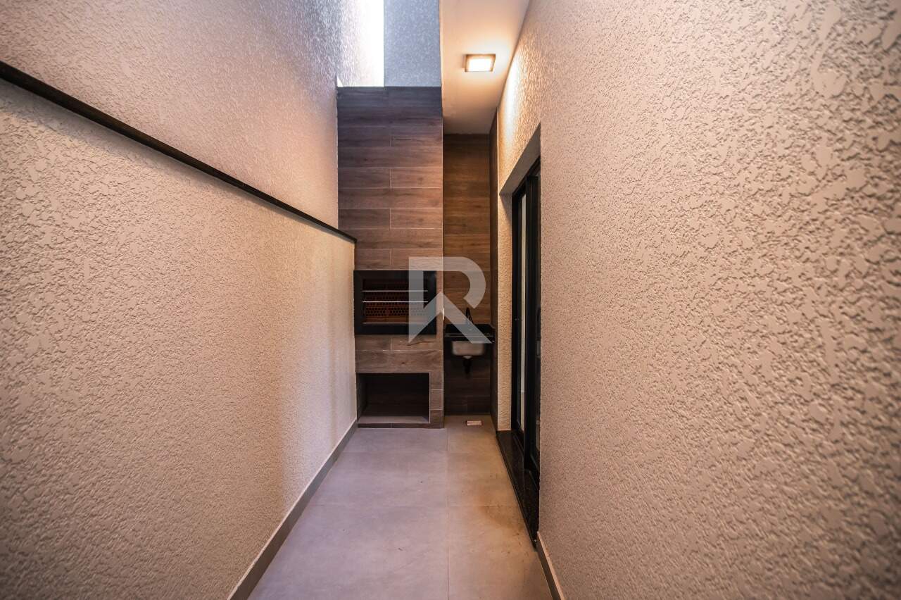 Casa de Rua com Face Norte, 3 quartos 3 Vagas para locação, 200 m² - São Braz - Curitiba/PR miniatura 12
