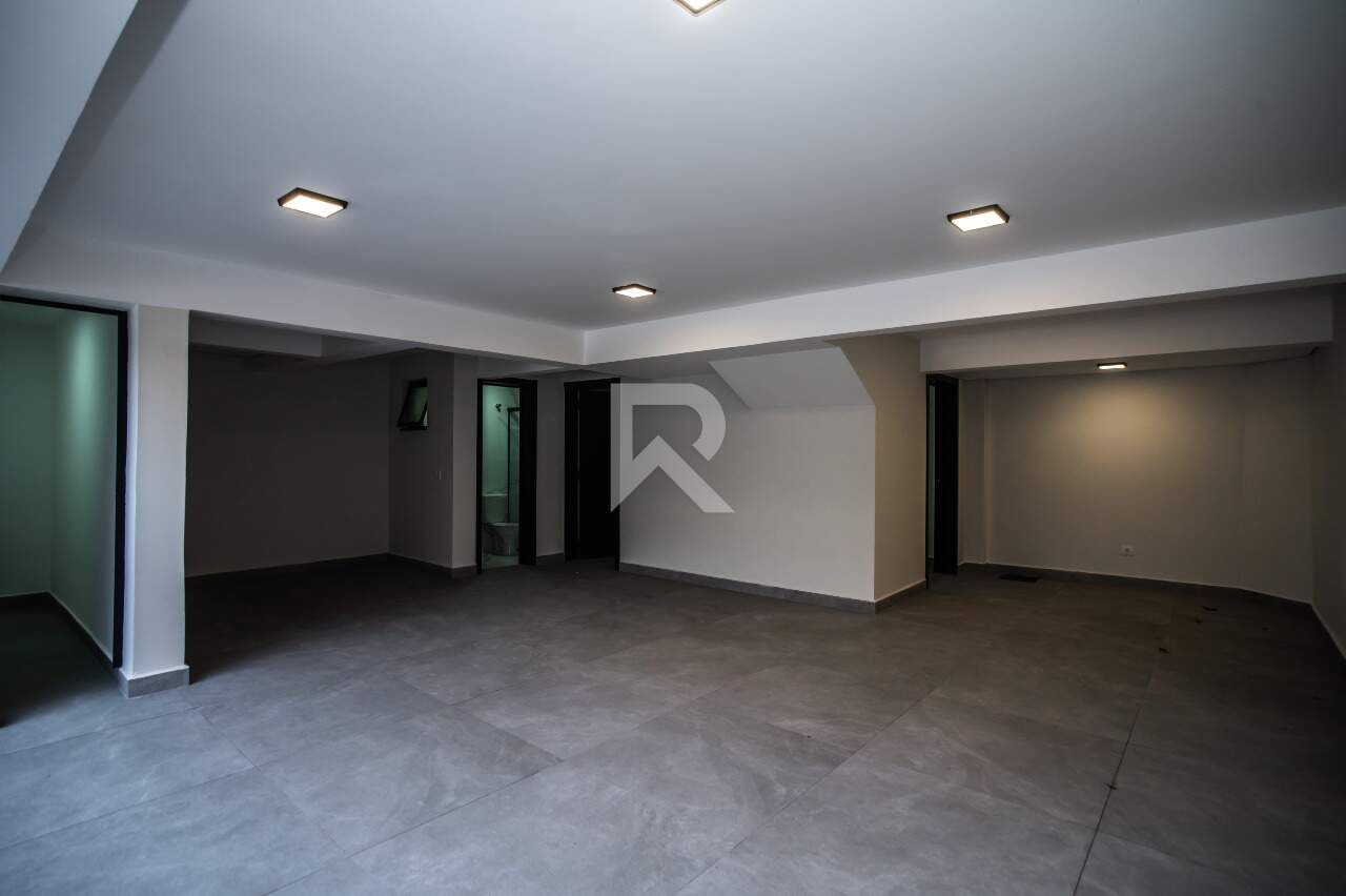 Casa de Rua com Face Norte, 3 quartos 3 Vagas para locação, 230 m² - São Braz - Curitiba/PR miniatura 30
